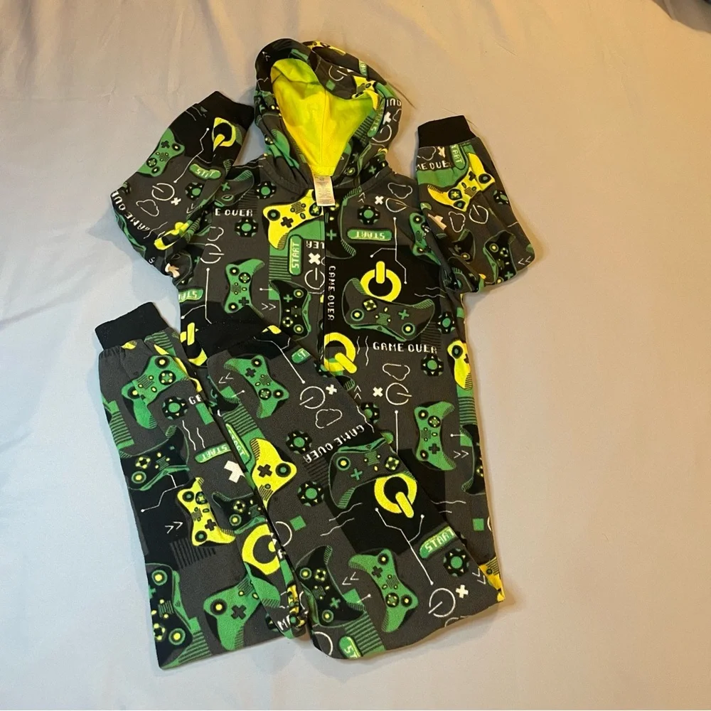 Kids Gaming-Themed One Piece Pajama Size M/M 7/8